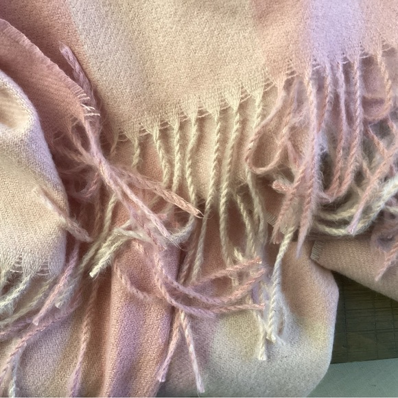 🌸Blanket Blush Pink Scarf Plaid 70” X 27” - Picture 5 of 6